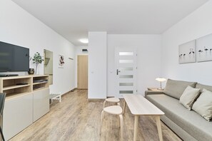 Unwind on the comfortable sofa that can be converted into double bed.