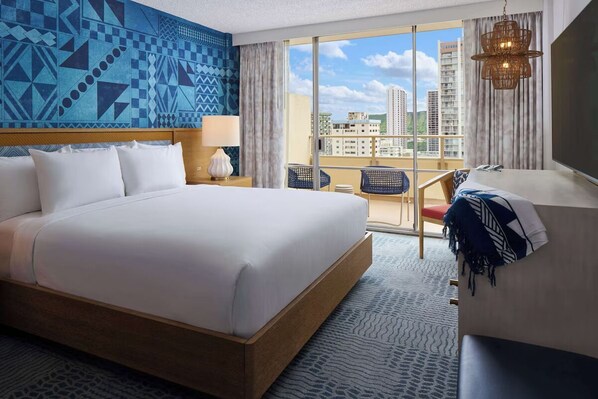 Unit with 1 Queen Bed