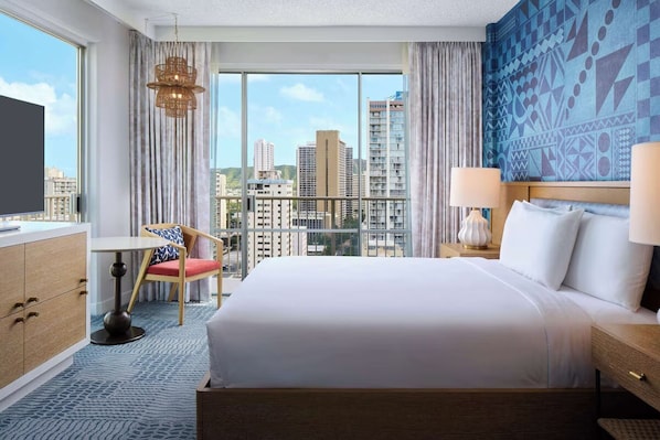 Unit with 1 Queen Bed