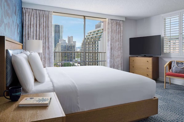 Unit with 1 Queen Bed