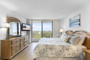Master Bedroom with King Bed and En-Suite Bathroom