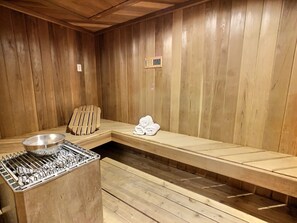 8 Person Sauna
