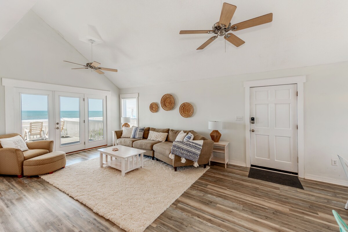 “Summer Salt” – OCEANFRONT WITH BREATHTAKING VIEWS!