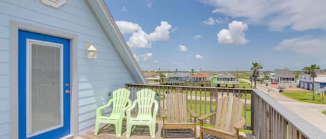 Surfside Beach Vacation Rental | 3BR | 2BA | Stairs Required | 1,104 Sq Ft