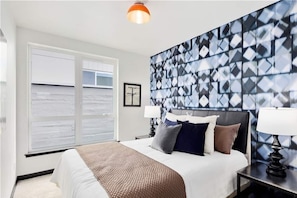 Third floor bedroom with memory foam queen mattress