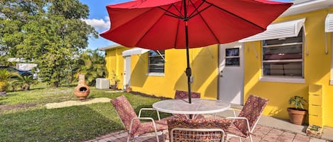 Palm Beach Gardens Vacation Rental | 2BR | 1BA | 700 Sq Ft | Step-Free Access