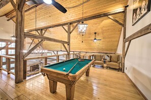 Loft | Pool Table | Bed & Bath on 1st Floor