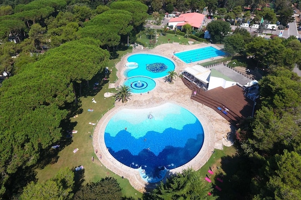 Piscine maison de vacances