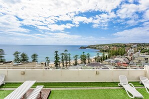 Communal Area - Ocean view