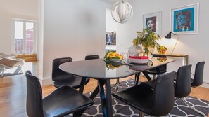 "An apartment perfect for Instagram shots!" #airbnb #airbnblisbon #portugal #pt #lisbon #diningarea #decoration #fabulous #home