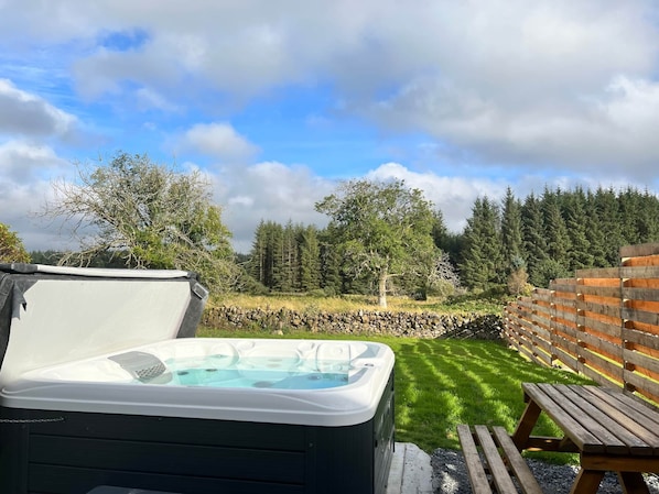 Bain à remous extérieur