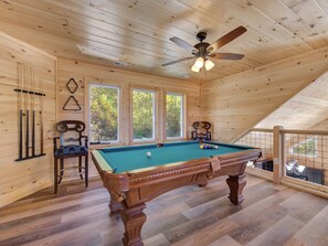 Game Room Loft - Full-Size Pool Table, Second Floor