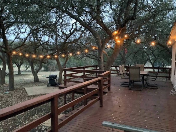 Great outdoor space for hours of family time. Gas grill for your use.