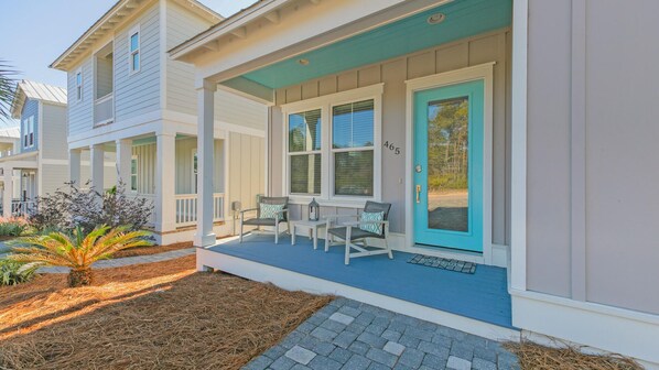 Cozy Front Porch
