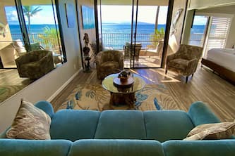 LUANA MOANA SIGNATURE OCEANFRONT MAUI-Ocean&Haleakala Views-FreeWiFi-A/C-Romance