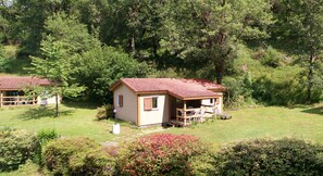 Vue aérienne chalet 3 chambres, Lot Aveyron, ©OTGF L.Berton