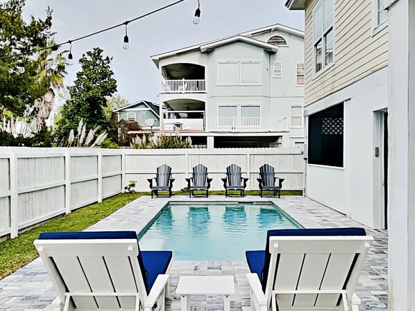 Private Pool