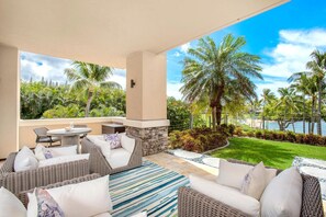Where every seat is the best seat in the house   Anuenue At Montage Kapalua Bay