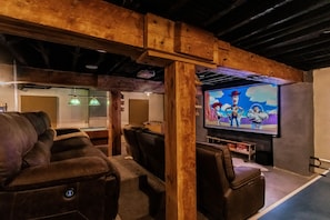 Spielezimmer