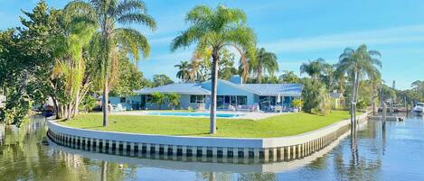 Sarasota Vacation Rental | 3BR | 2.5BA | Step-Free Entry | 2,400 Sq Ft