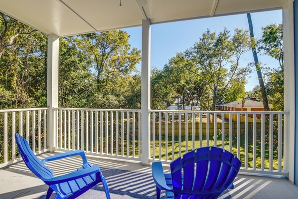 Murrells Inlet Vacation Rental | 3BR | 3BA | 2,500 Sq Ft | Stairs Required