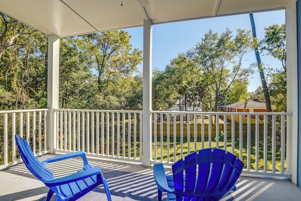 Murrells Inlet Vacation Rental | 3BR | 3BA | 2,500 Sq Ft | Stairs Required