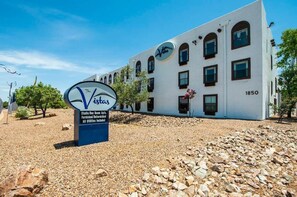 Newly Renovated in great location