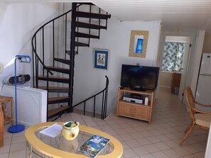 living area looking towards bedroom on main floor