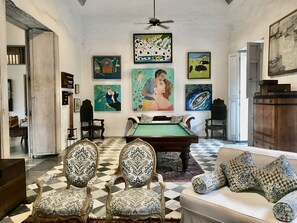 Spielezimmer