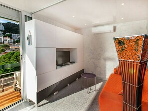 Meubles, Bois, Plante, Salon, Orange, Bâtiment, Confort, Salle, Design Intérieur, Sol
