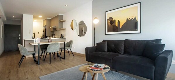 Home Experience, Hotel Quality