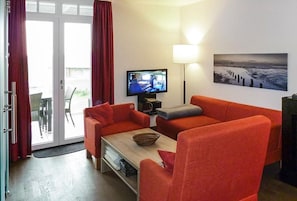 Wohn-Essbereich mit Couch