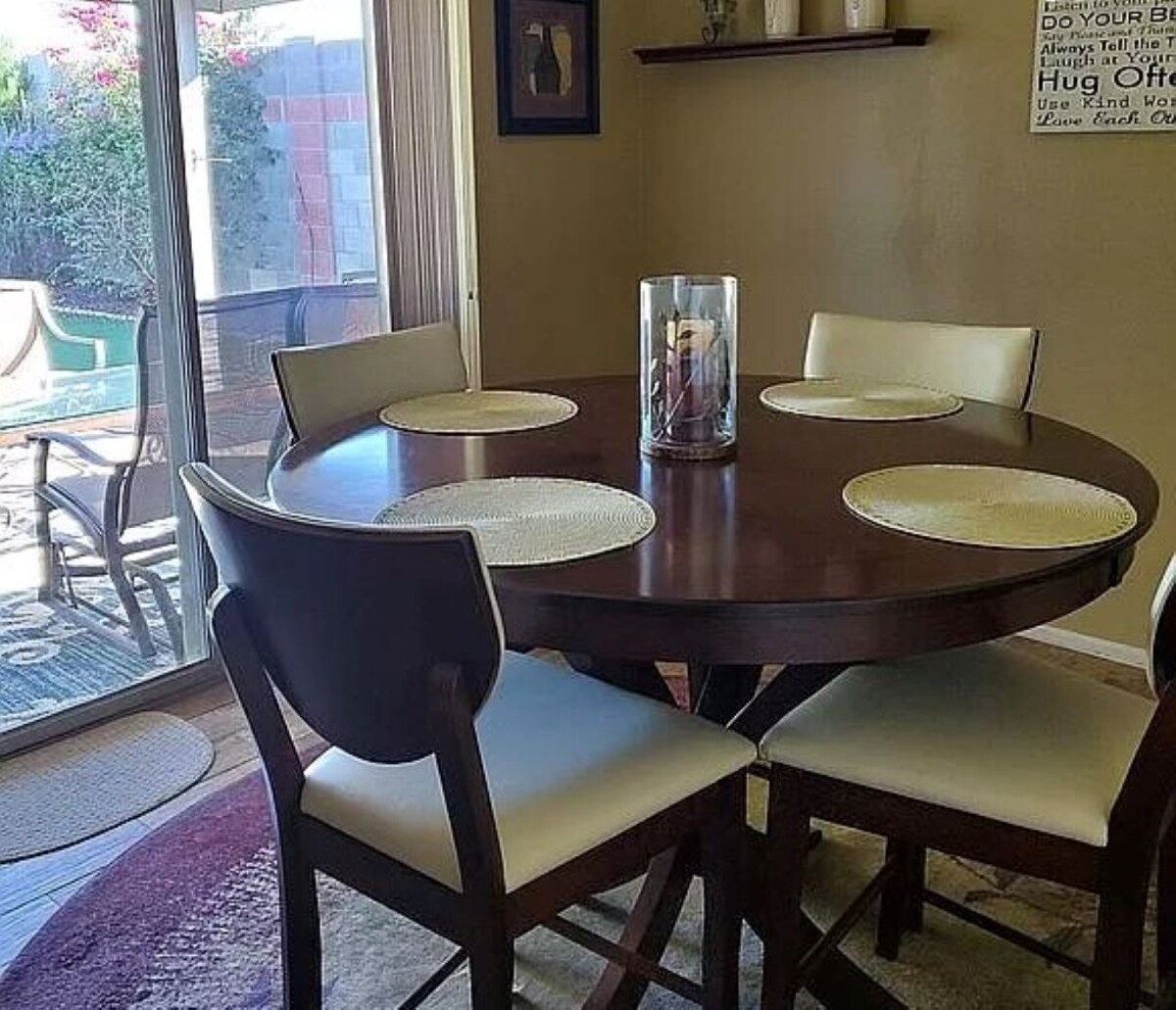 Sunland Cottage in 55+ Golf Community