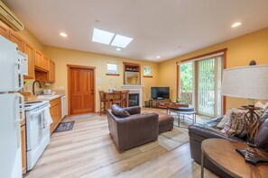 Spacious Living Room - With a View to the Sliding door.