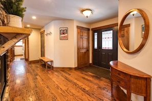 Entry Foyer