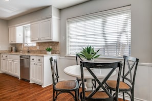 Eat-In Kitchen area.