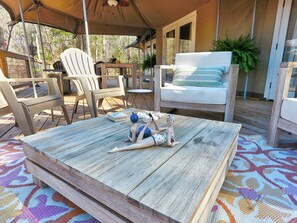 The Clearwater Glamp vibe is laid back luxury. 
