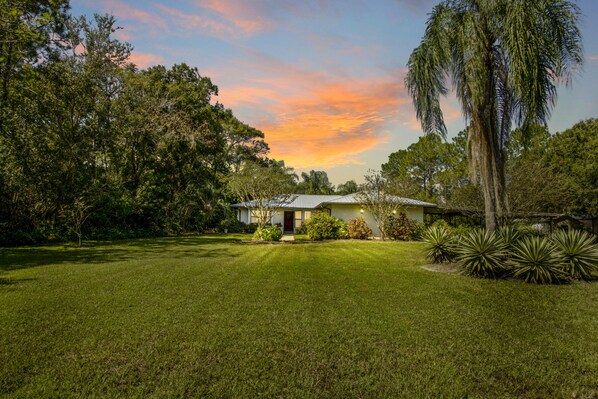 Cannon’s Point Indian Lake Estates listed on VRBO
