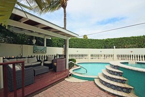 Your private shaded terrace to enjoy