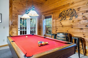 Spielezimmer