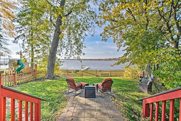 Fox Lake Vacation Rental | 5BR | 4BA | 3 Stories | Stairs Required | 2,800 Sq Ft