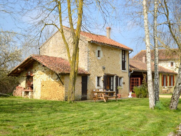 Extérieur maison de vacances [été]