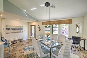 Dining Area | Laptop Workspace