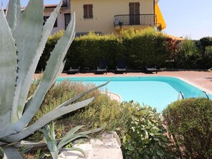 Holiday Home Swimming Pool