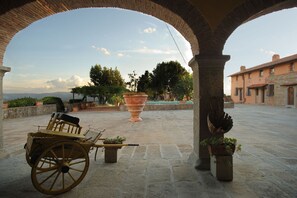 la-piazza-di-san-donato-reggello-multiproperty-external