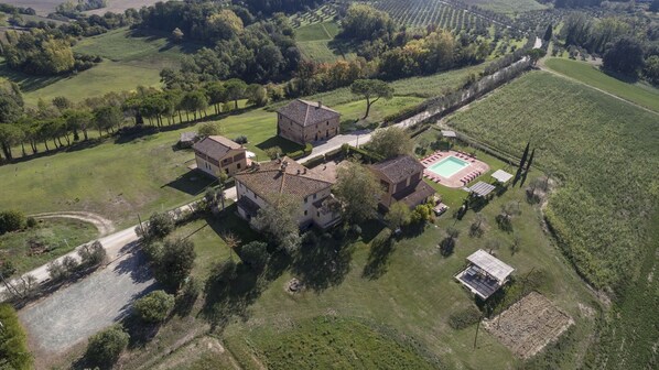 agriturismo-cabbiavoli-chianti-multiproperty-panoramic