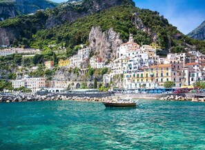 waves-apartment-sorrento-apartment-external