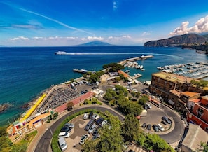 gazebo-terrace-apartment-sorrento-apartment-external