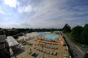 villaggio-colombare-sirmione-multiproperty-beach