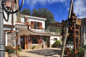 la-villa-dell-olio-massa-lubrense-villa-external